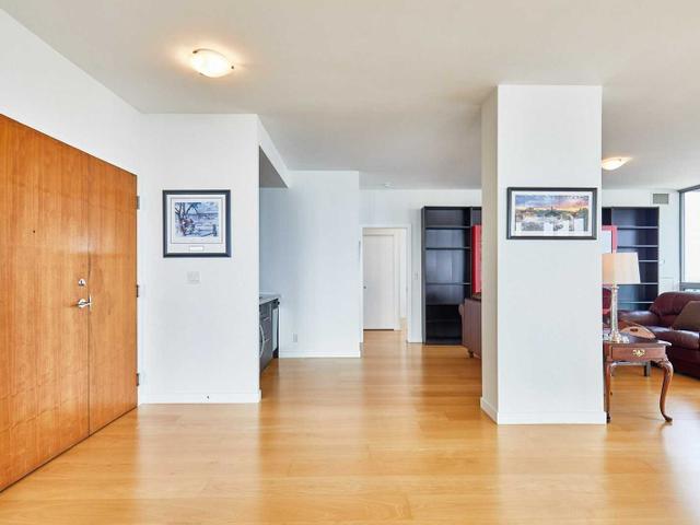 4101/04 - 33 Lombard St