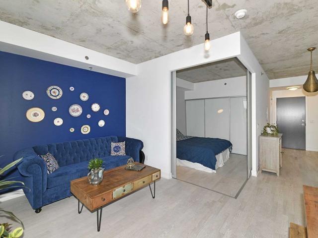 1013 - 20 Minowan Miikan Lane