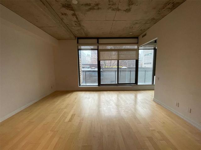 312 - 10 Morrison St