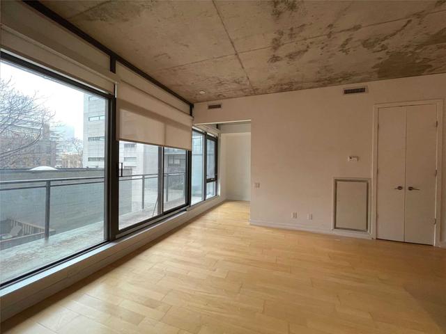 312 - 10 Morrison St