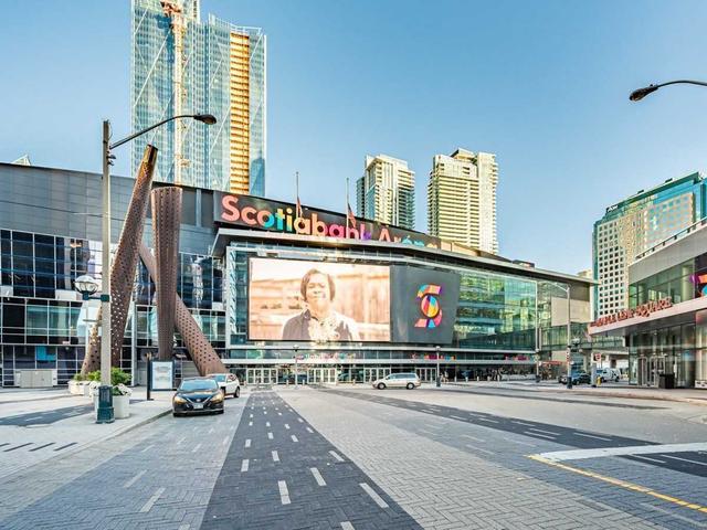 2902 - 55 Bremner Blvd