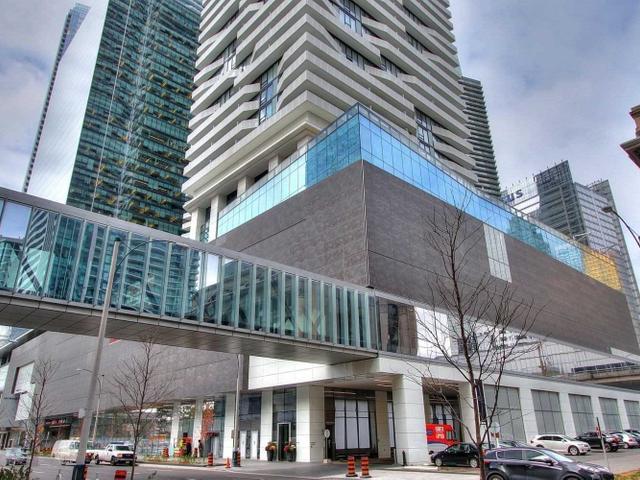 2503 - 100 Harbour St