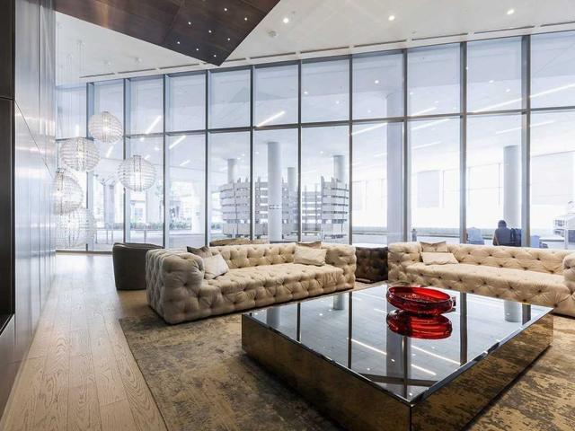 2503 - 100 Harbour St