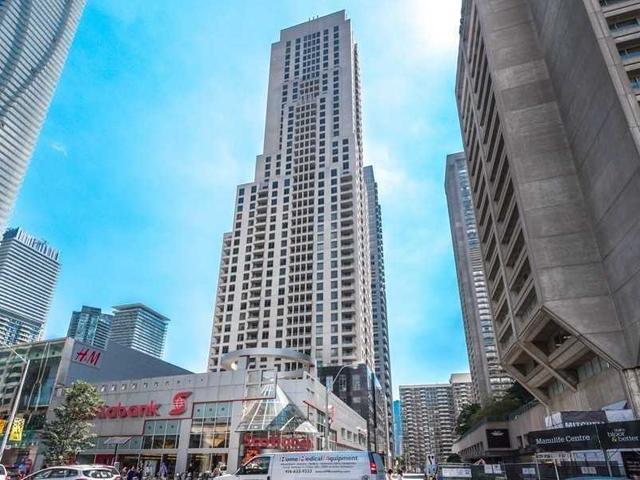 1507 - 35 Balmuto St