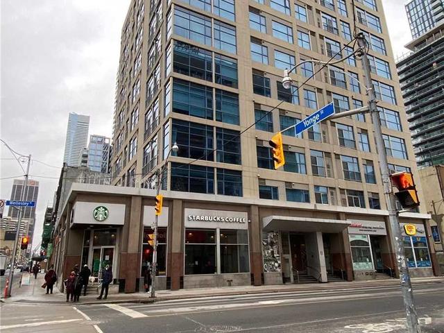 309 - 8 Wellesley St E