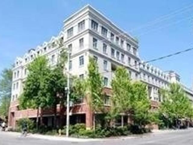 PH1 - 500 Richmond St