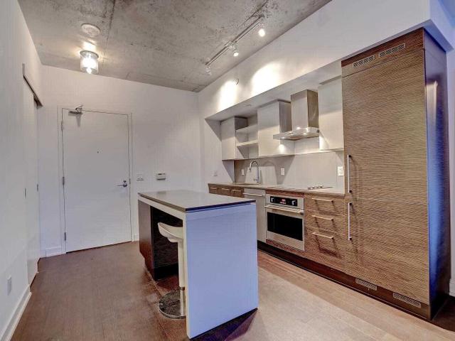 312 - 1030 King St W