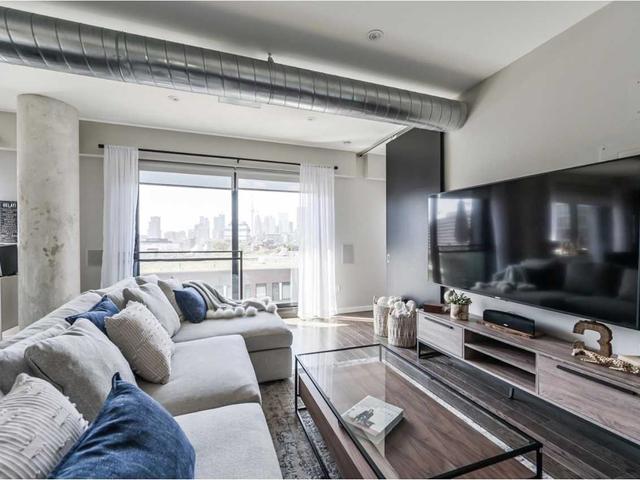 PH33 - 47 Lower River St