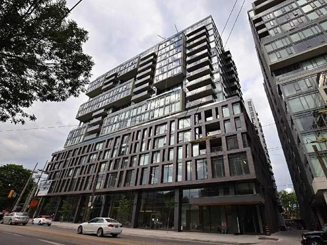 1110 - 111 Bathurst St