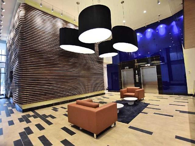 1110 - 111 Bathurst St