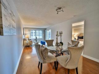 1609 - 33 University Ave