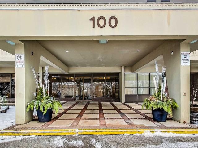 805 - 100 Canyon Ave