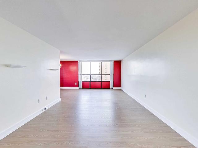 805 - 100 Canyon Ave
