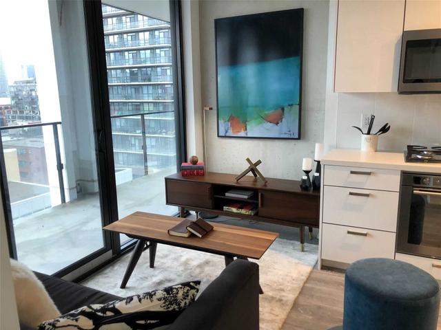 1106 - 55 Ontario St