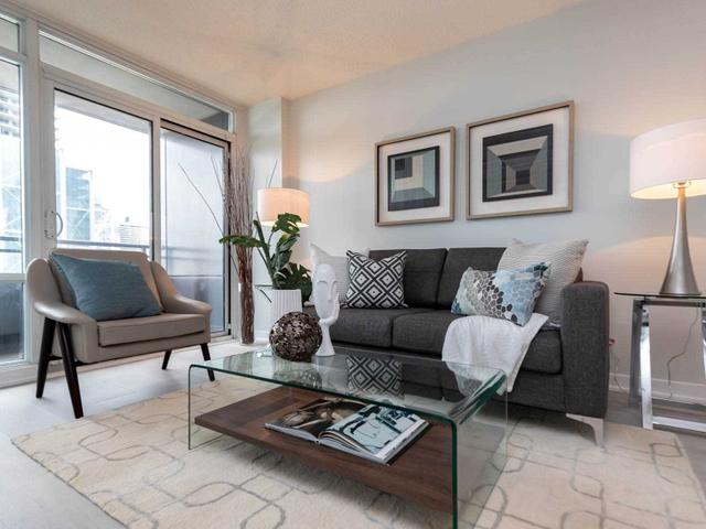 1516 - 25 Telegram Mews