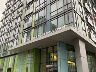 807 - 170 Fort York Blvd