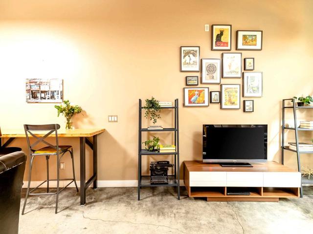 B05 - 135 Dalhousie St