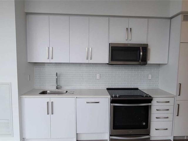 1407 - 5180 Yonge St