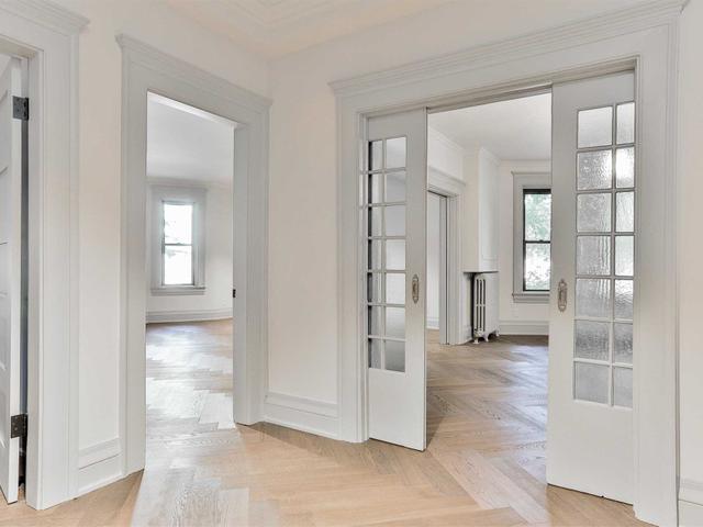16 - 45 Spadina Rd