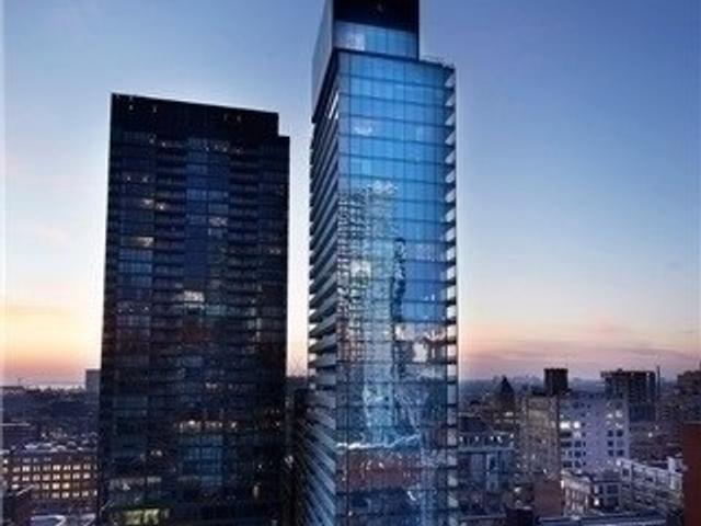 1705 - 11 Charlotte St