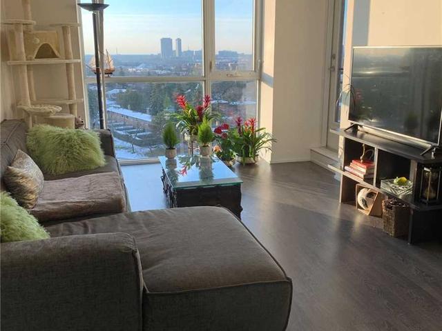 907 - 75 The Donway West