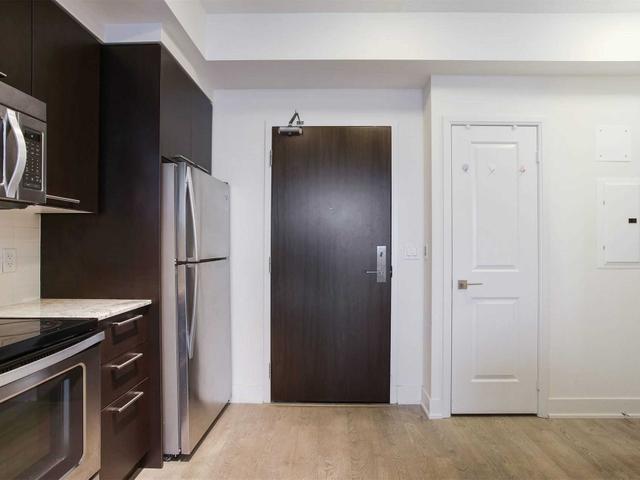 2201 - 88 Sheppard Ave E