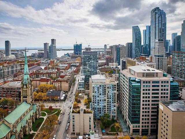 3107 - 33 Lombard St