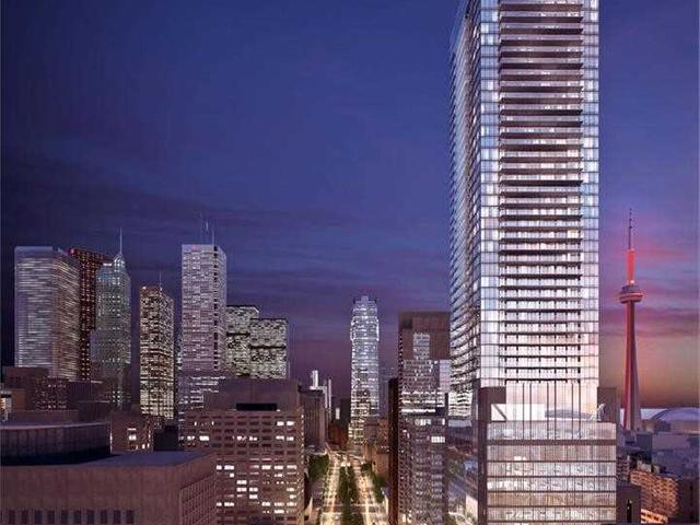 4501 - 488 University Ave