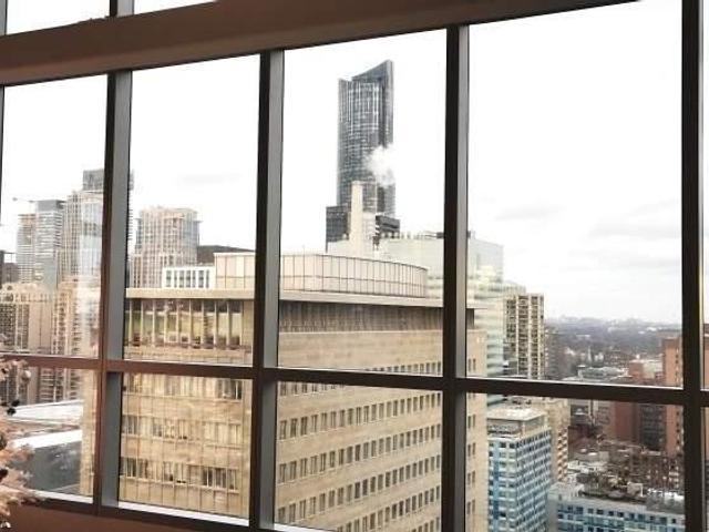 4501 - 488 University Ave