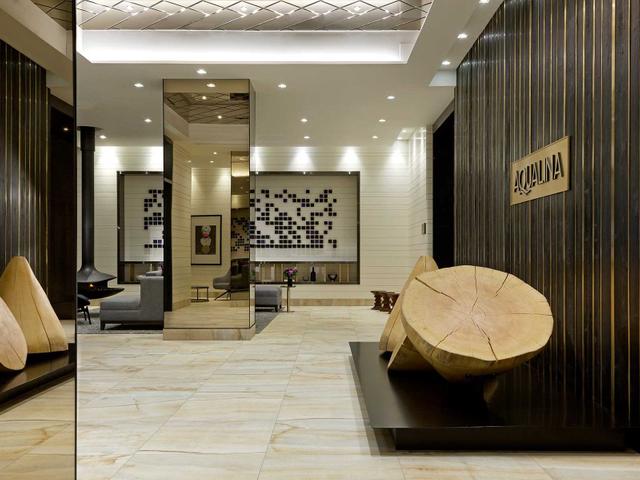 319 - 15 Merchant's Wharf St