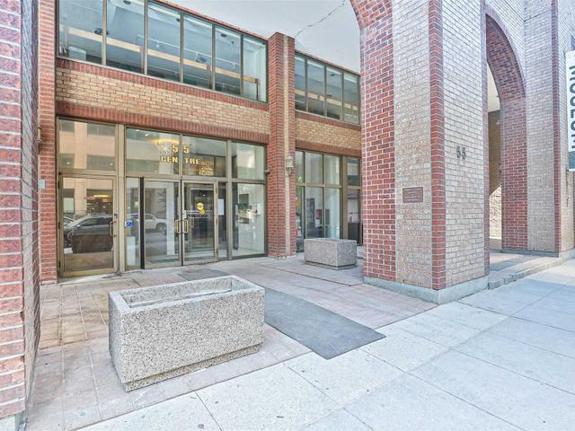 1106 - 55 Centre Ave