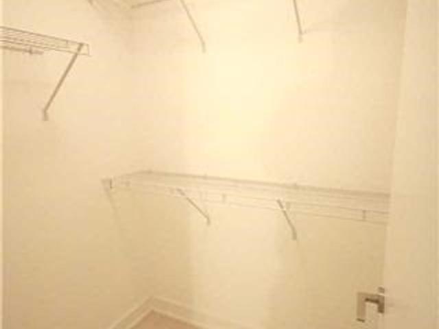 305 - 20 Gladstone Ave