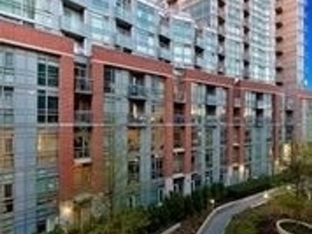 809 - 170 Sudbury St