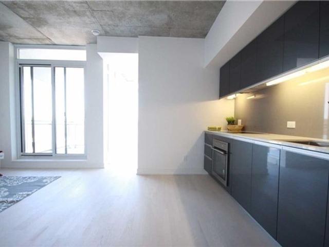 606 - 20 Gladstone Ave