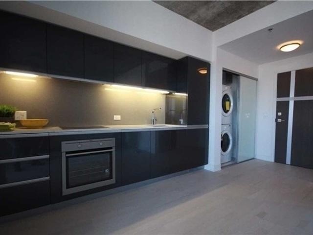 606 - 20 Gladstone Ave