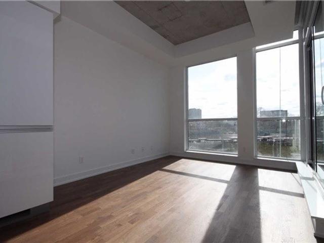 430 - 20 Minowan Miikan Lane