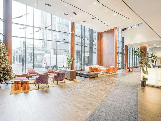 615 - 70 Queens Wharf Rd