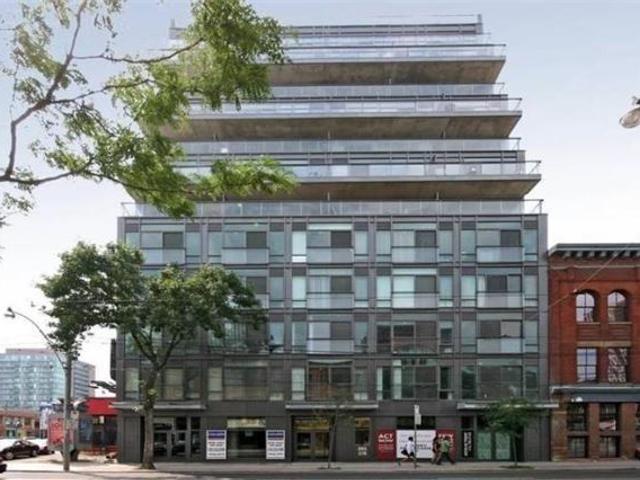 1005 - 127 Queen St E