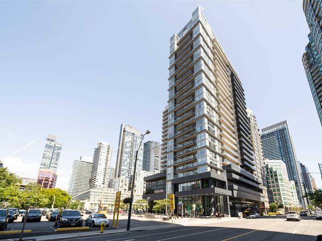 312 - 352 Front St W