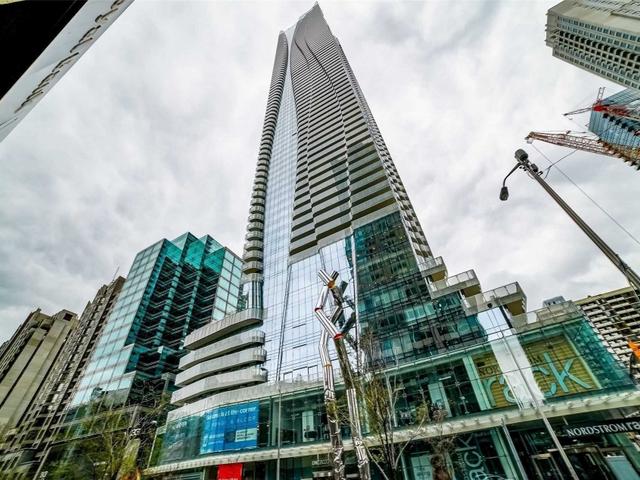 6009 - 1 Bloor St E