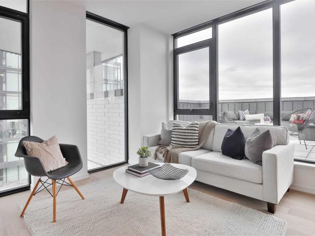 801 - 41 Dovercourt Rd