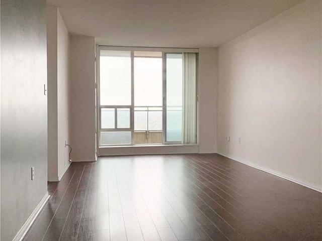 2106 - 1 Pemberton Ave