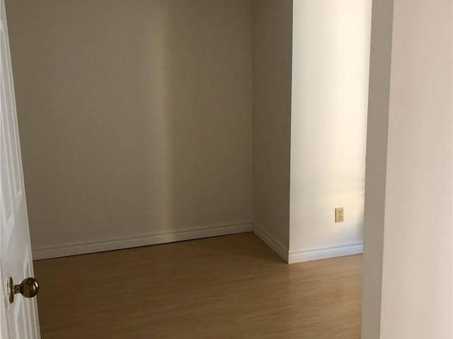 1401 - 55 Centre Ave