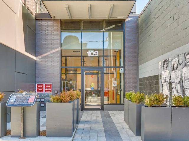 304 - 109 Ossington Ave