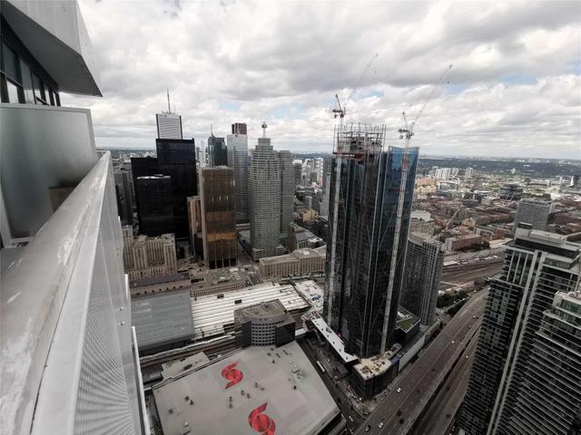 7205 - 88 Harbour St