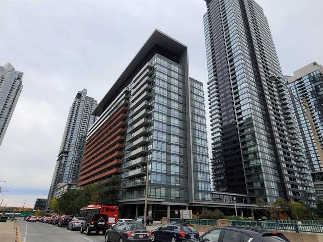 919 - 4K Spadina Ave