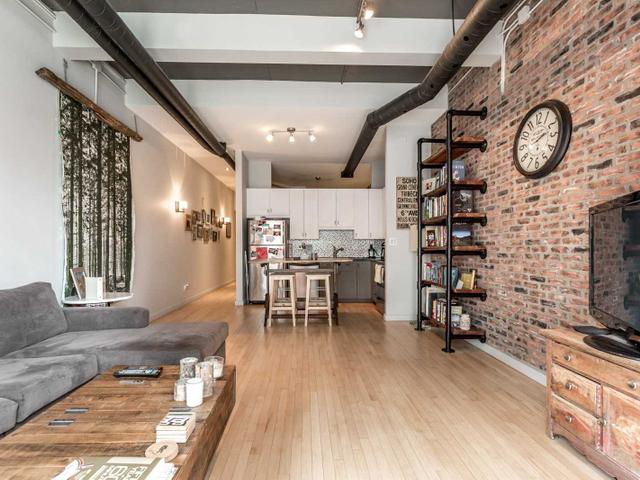 303 - 766 King  St W