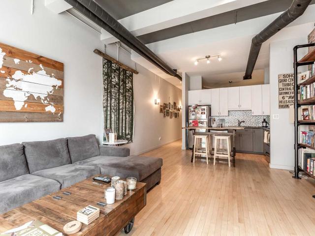 303 - 766 King  St W