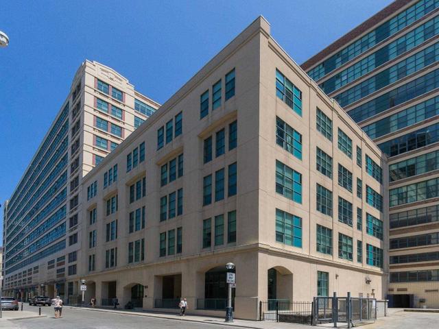 501 - 135 Dalhousie St