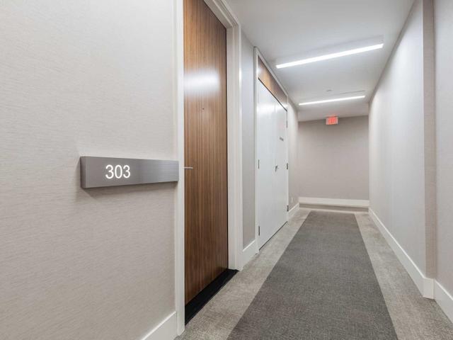 303 - 111 St Clair Ave